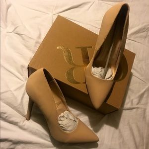 Charlotte Russe Pumps
